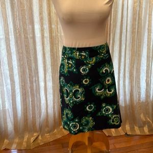Merina skirt size medium